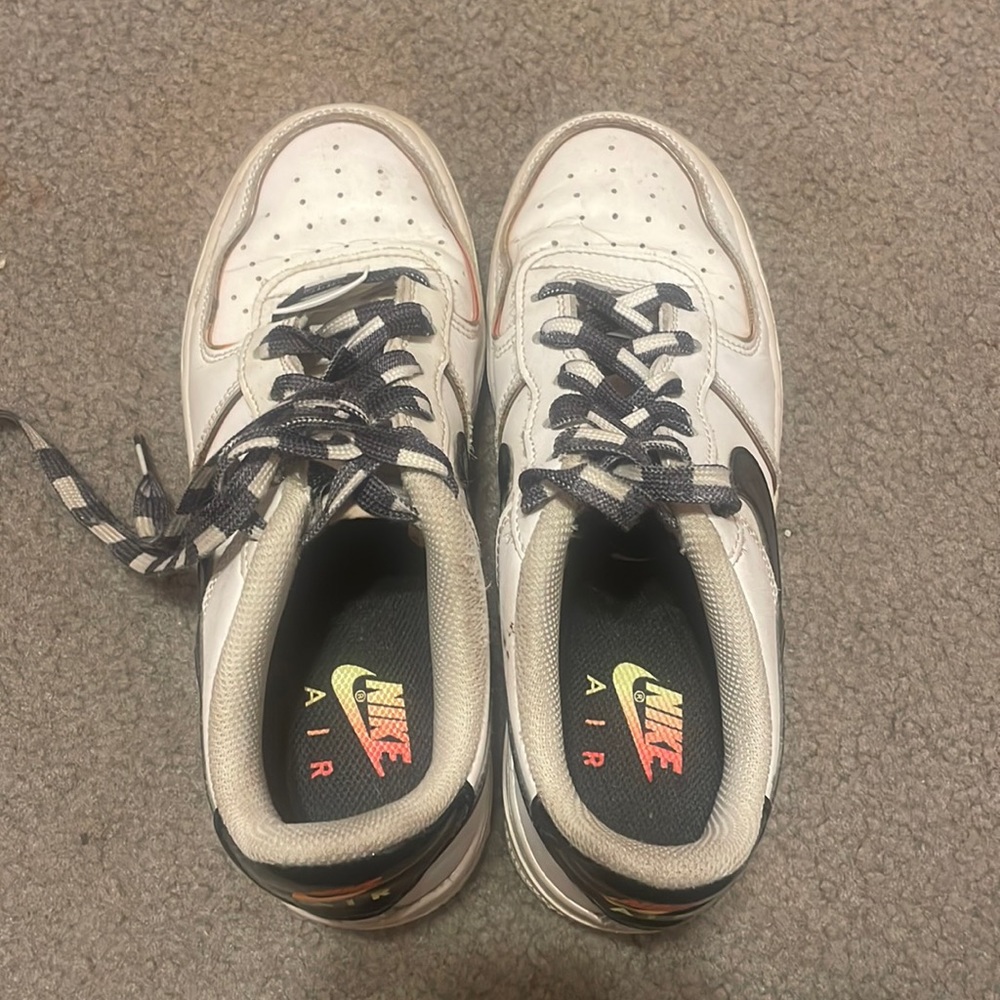 Nike air sneakers